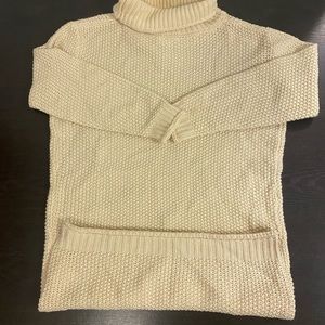 Womens Sage, Cream Knit dress, size medium